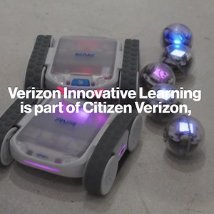See how this #VerizonInnovativeLearning HQ lesson plan teaches students to knock down bowling pins with robots. | Verizon