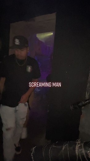 I have never seem a grown man scream like this before last night inside the darkness haunted house #screaming #scared #baby #hillarious #fyp #stl #hauntedhouse