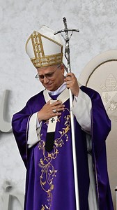 97K views · 85K reactions | The last big event of Pope Leo’s first apostolic journey abroad was presiding over Mass at Beirut’s Waterfront. Pope Leo expressed his gratitude for the joyful welcome he received in the country, praising God for allowing him to visit. Despite the difficult situations many people face in their daily lives, the Pope encouraged Christians to always cultivate an attitude of praise and gratitude. | Vatican News | Facebook