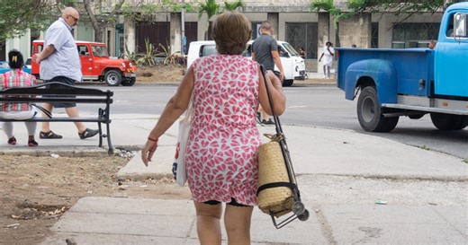 Women undertake almost all the domestic work in Cuba