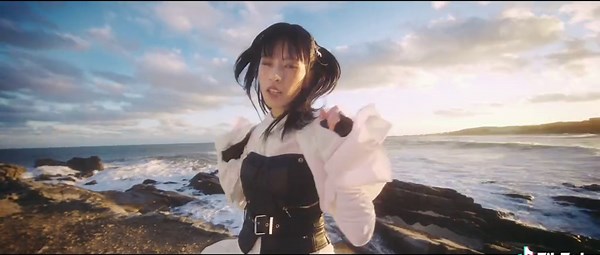 🎥TVアニメ 『 #不遇職 【鑑定士】が実は最強だった』 EDテーマソング🎶 22/7「#ロックは死なない」🎸 スペシャルSPOT CM📺 #四条月 🌙ver. @Luna Shijo(四条月)22/7 #ふぐ鑑 #ナナニジ ∽∽∽∽∽∽∽∽∽∽∽∽∽∽∽ いよいよ今週末3/2（日）から❣️ 🃏『22/7 Spring Tour 2025〜Casino Party!!〜』開幕です✨ 今回のテーマはカジノパーティー！どんなパーティーになるのかお楽しみに！💃 🎟️只今チケット一般発売受付中.· 詳細は22/7公式X、HPまで！ https://nanabunnonijyuuni-mobile.com/s/n110/news/detail/10771?ima=0033 【公演会場・日時】 ＜大阪＞ 会場：Zepp Namba(OSAKA) 日程：2025年3月2日(日) 開場16:45／開演17:30 ＜仙台＞ 会場：SENDAI GIGS 日程：2025年3月23日(日) 開場16:15／開演17:00 ＜愛知＞ 会場：Zepp Nagoya 日程：2025年3月27日(木