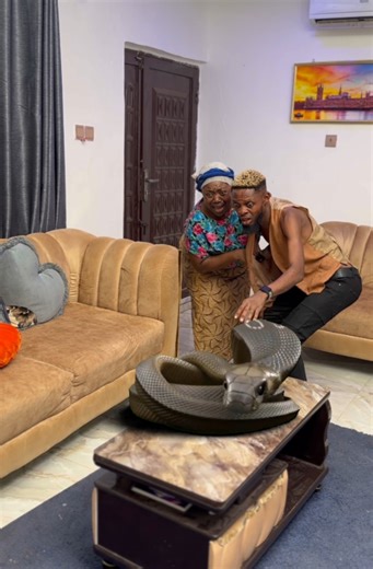 5.3M views · 58K reactions | The strange snake girl | Ogaflex videos | Facebook