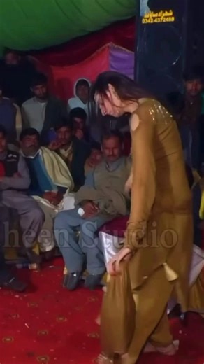 🤎 #pakistan #lahore #mujra #dance | Chanda Pyari