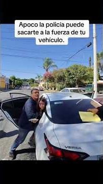 Woman calls for help after being intercepted by criminals.
