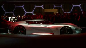 Salonul Auto de la Paris. Cum arata noua masina hibrid de la Ferrari, care atinge 100 km/h in mai putin de 3 secunde