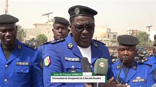 #SÉCURITÉ_ROUTIÈRE : PANAMA DEMBÉLÉ, Commissaire divisionnaire et Commandant du Groupement de la Sécurité Routière, s’exprimant au micro 🎤 Professeur Touramagan Touramagan Communication - T COM | Touramagan Communication - T COM