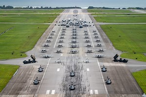 US Stages Massive Show of Force at Frontline Base in Pacific