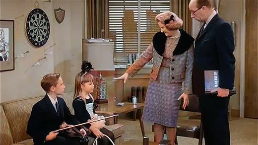 DVDS_S01E22_Colorized