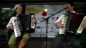 318K views · 10K reactions | SOLO DE GAITAS -Bruna Scopel e Eliandro Luz #musicagaucha #gaita #brunascopel #gaiteiro #riograndedosul | O mundo do CTG | Facebook