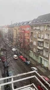 Good morning! Imagine opening the window and it's snowing outside... | DW Travel