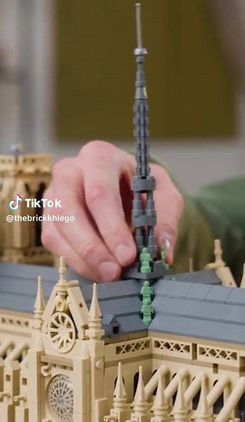 LEGO 21061 Notre-Dame de Paris. Credit : Owner #lego #thebrickkh #legocambodia #typ #type #typer #legoarchitecture