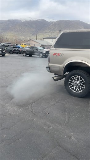 139K views · 27K reactions | 6.0 Ford Power Stroke Injector Diagnostic Trick | Dave's Auto Center | Facebook