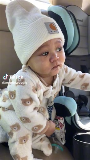 I need you mom, don't go#babiesoftiktok #baby #adorabl #usa_tiktok #uk #afric #asian #eur #backbenchersonflipkart #babycute