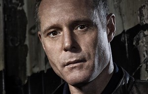 Un documentario su Jason Beghe, l'uomo più odiato da Scientology | Rolling Stone Italia