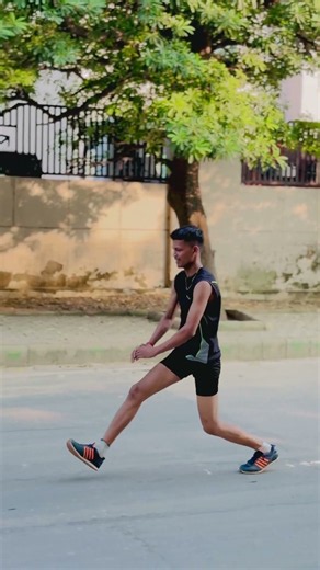 Running Boy 🏃👮🏻⚔️ #running #youtubeshorts #fitness #army #trending #explore #fitnessjourney