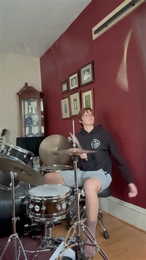 Highest floor bounces #drummer #drumming #drumset #sticktrick #drumsolo