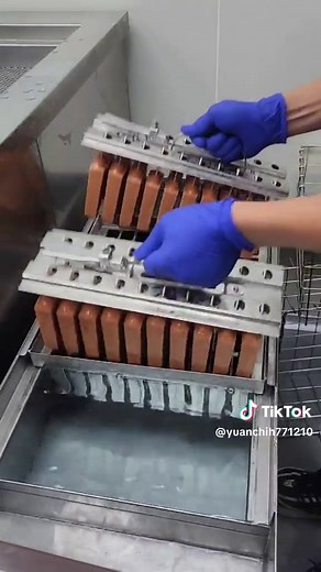 Creative New Popsicle Flavors in a Commercial Kitchen