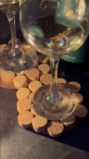 How to make trendy cork coasters at home