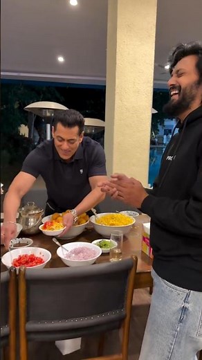 Salman Khan makes BHEL PURI for Riteish Deshmukh, Genelia calls it 'Bhau Ki Bhel' 🤣 #shorts