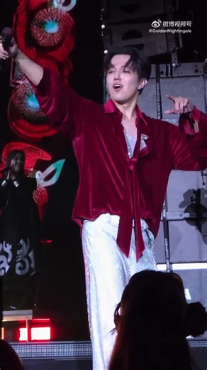 Dimash Official Fan Club on Instagram: "Dimash at #Berlin concert on Nov. 14th, 2025 Do you know the name of this song? 🤔 Video credit @golden_nightingal #dears 💞#Dimash #迪玛希 #димаш #dq #concerts #迪玛希dimash #димашарнау #dimashdears #dimashkudaibergenov #димашкудайбергенов #димашкудайберген #dimashkudaibergen #kudaibergenovdimash #ディマシュ #dimashenespañol"