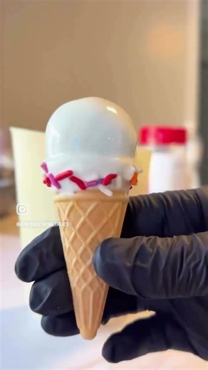how to make baseball ice cream cone cake pops ⚾️🍦🩵🩷