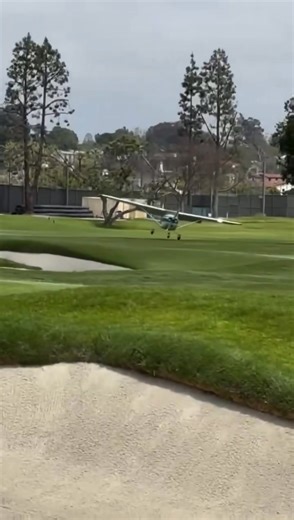 743K views · 812 reactions | Crash landing at Riviera Country Club yesterday…  (Roger Steele / X) | bunkered | Facebook