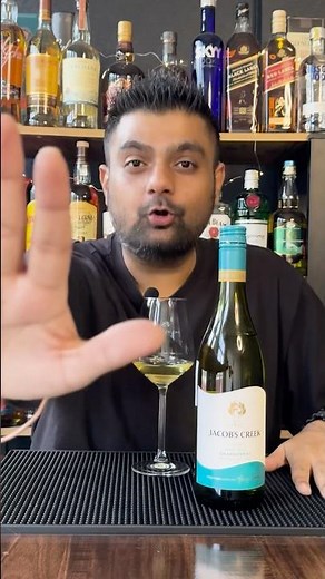 Jacob’s Creek Chardonnay Review | The Perfect Beginner’s White Wine? #wine #whitewine #jacobcreek