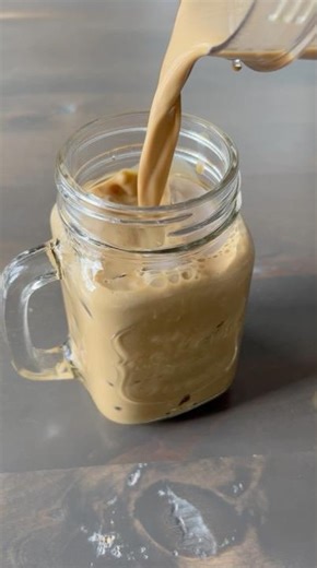 My ELLAvated frothy iced latte ☕️ #coffee #latte #proteincoffee #nutrientdense
