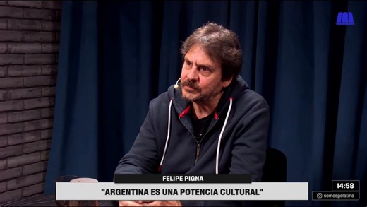 TotalmenteYo me hice antiperonista el día que me enteré que con Perón la gente vivía mejorEl tema de que hizo pija la macroeconomía y las instituciones republicanas, nos aislo del mundo, se cogió una menor, robó, masacró un pueblo en Formosa, incentivó movimientos guerrilleros y desató una guerra civil me chupa un huevo. Es pura y exclusivamente porque en los 40s y 50s la gente podía comprar carne y bienes de consumo