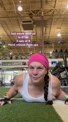 3 sets of 8 hand release #pushups after 1850 yrd swim 41 min over a mile swim #chestworkouts