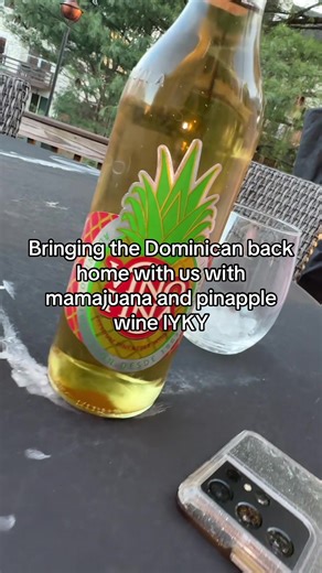 Who else knows the joys of mamajuana? #mamajuanadominicana #rum #pinapplewine #dominican
