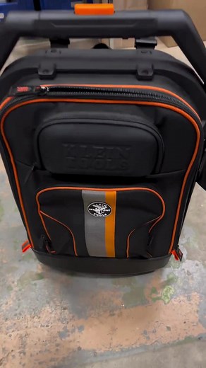 Tool lovers, meet your new sidekick! The Klein Rolling Tools Backpack is a game-changer for carrying your gear. 🎒🛠️ 🎥: toolselectrical