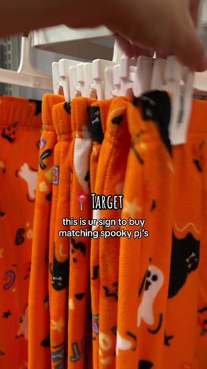 U guys I am LIVING for these matching pj’s!! Run and get urself a pair or two before they sell out😅 #matchingpajamas #target #targethalloween #targethalloweenfinds #spooktember #halloween