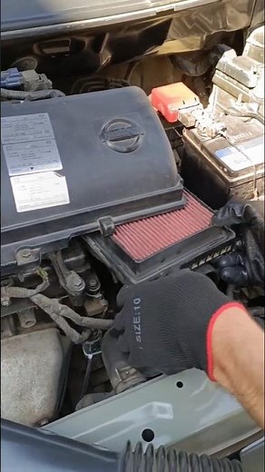 Clean Car Engine Air Filter Before Replacing It – Quick Tip!
