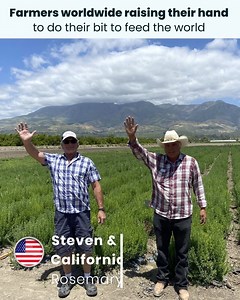 8.8K views · 5.2K reactions | It takes courage to raise your hand in the air to do your part to feed the world. 퐓퐡퐚퐭’퐬 퐰퐡퐚퐭 퐟퐚퐫퐦퐞퐫퐬 퐚퐫퐞 – 퐜퐨퐮퐫퐚퐠퐞퐨퐮퐬. All around the world, they are raising their hands to do their bit. ‍♂️‍♀️ #GrowBeyond #feedtheworld #farmers #irrigation | Rivulis Irrigation | Facebook