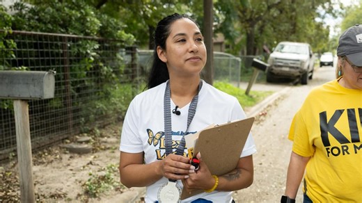 Mother of Robb victim recounts day of school shooting on DNC stage