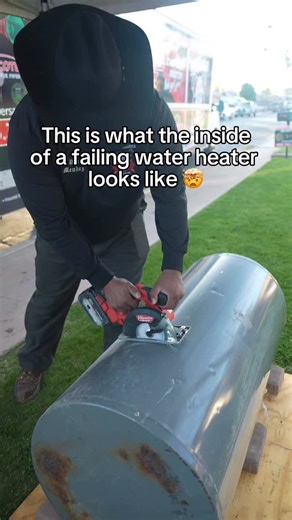 What the inside of a water heater looks like Call us at 480-765-3020 #plumber #plumbing #phoenix #arizona #homeowner | Los Plumbers Rooter and Plumbing LLC | Facebook