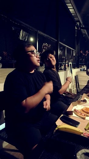 Backstage Moment 🔊