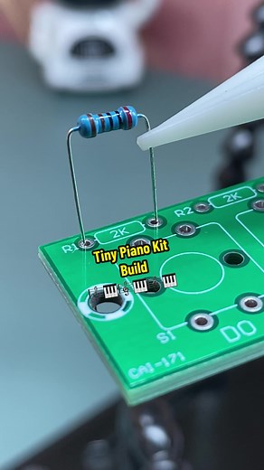DIY Mini Electronic Piano Build: Tiny Piano Kit Guide