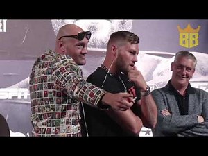 Craziest & Funniest Unexpected Kisses 💋 in MMA & BOXING #1