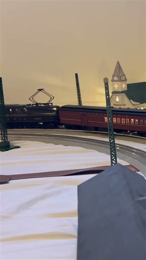 Lionel GG1 visionline #railroad #modeltrains #railway #lionel #train #modelrailroad #trains #ogauge