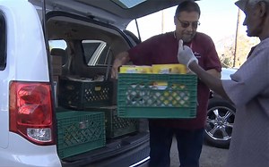 Climbing from homelessness to give back | Cronkite News