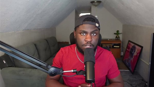 Comparing Samsung Dex to Microsoft Phone Link