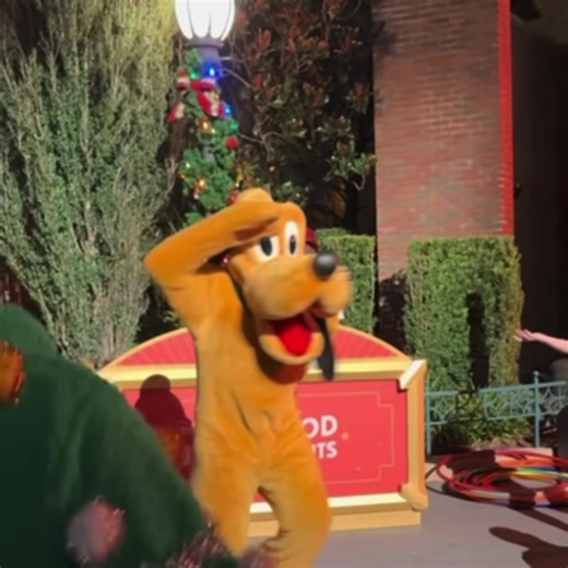 Learn to Dance: Dougie Moves Inspired by Pluto