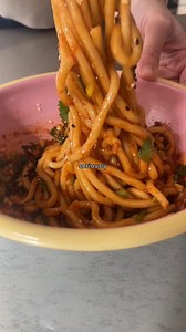 Chili Garlic Udon Noodles – ⬇️ RECIPE IN COMMENTS BELOW | Glow Diaries