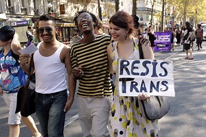 Trans, surmonter les obstacles pour vivre
