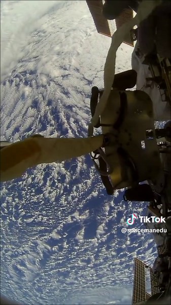 Raw Spacewalk Footage Pt 3