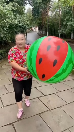 Runaway Watermelon Toy 😂🍉 ~ Building Wooden Log Cabin in Forest | Survival House Step by Step 134