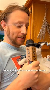 Blappy New Year! Calendars Lincoln Bio #happynewyear #businesscats #talkingcat #funnycat #catdad #cattv #catcomedy | Drennon Davis