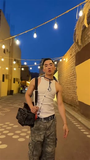 Jocelyn Yih 葉永晞 on Instagram: "bringing BRAT to Saudi Arabia 🇸🇦💚🌶️ @charli_xcx @anyahindmarch @sheinofficial"